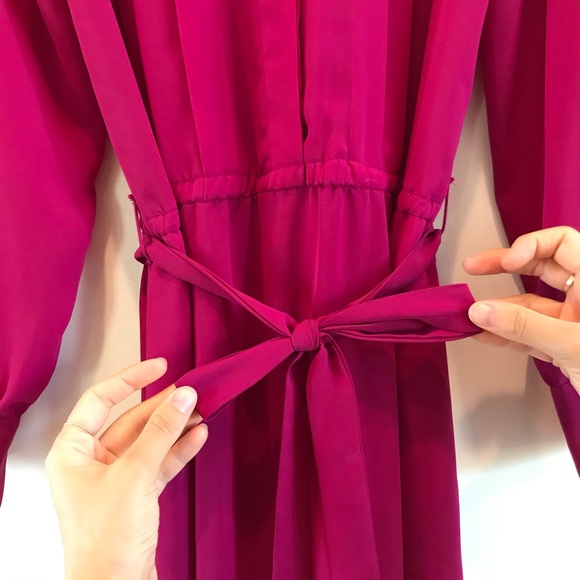 Vintage long sleeves Midi Dress w/ pleated details - Picture 3 of 5